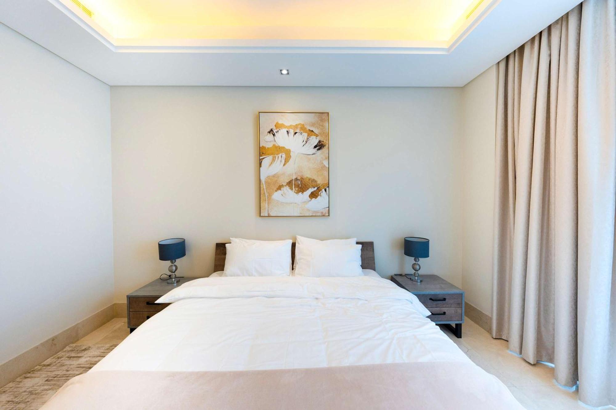 Spacious Beachfront 2 Bedroom Apartment - The 8 Dubai Eksteriør bilde