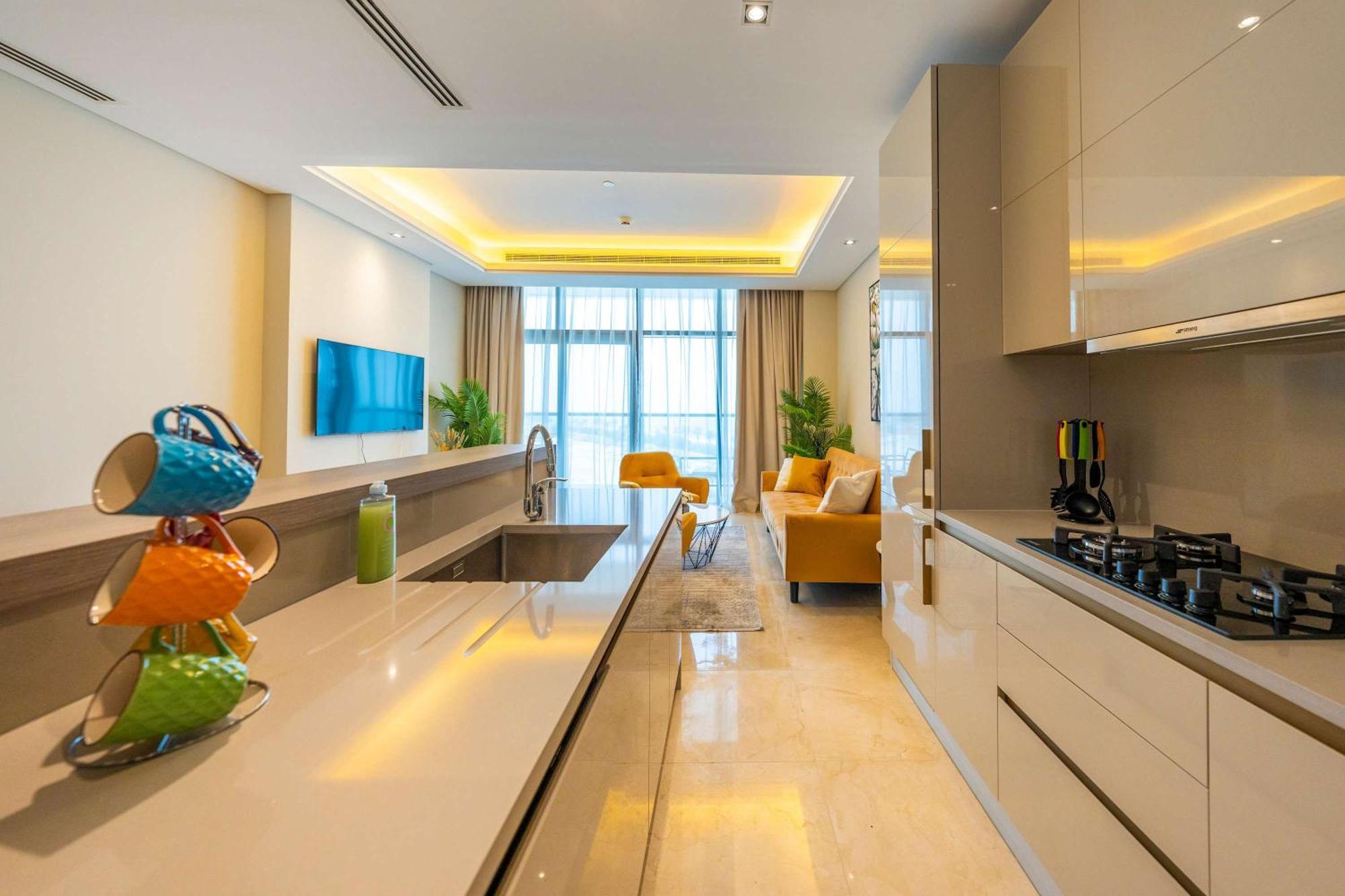 Spacious Beachfront 2 Bedroom Apartment - The 8 Dubai Eksteriør bilde